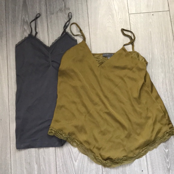 Pair of tank tops Victoria secret & HIGHLINE - Picture 1 of 1